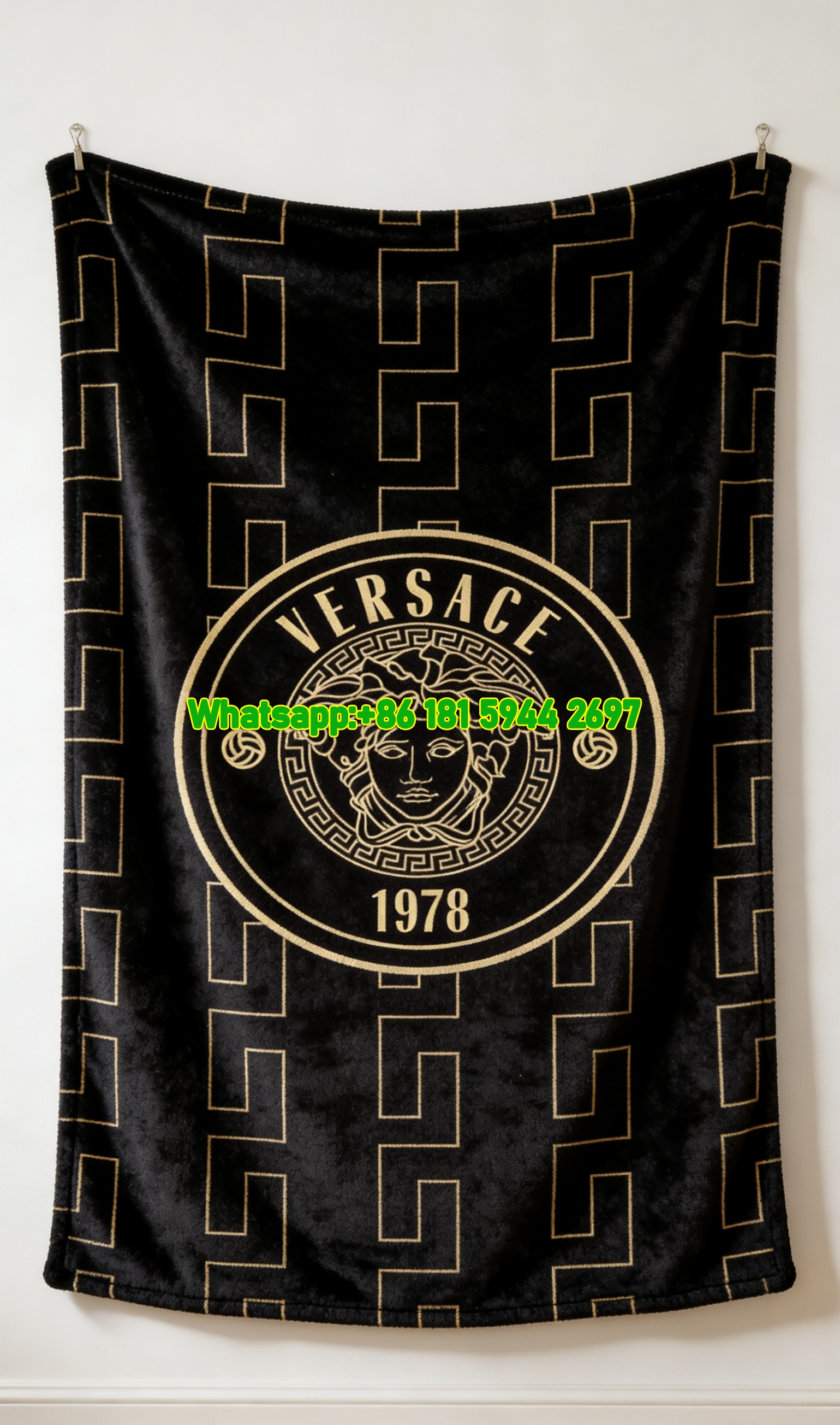 Versace Black Gold 1978 Medusa Greek Key Printed Flannel Throw Blanket IMG_1272